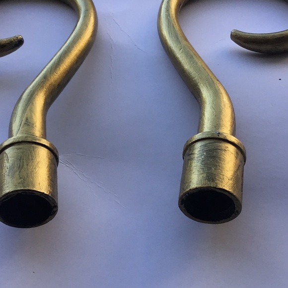 Rustic antique gold drape holder hooks - Picture 6 of 9